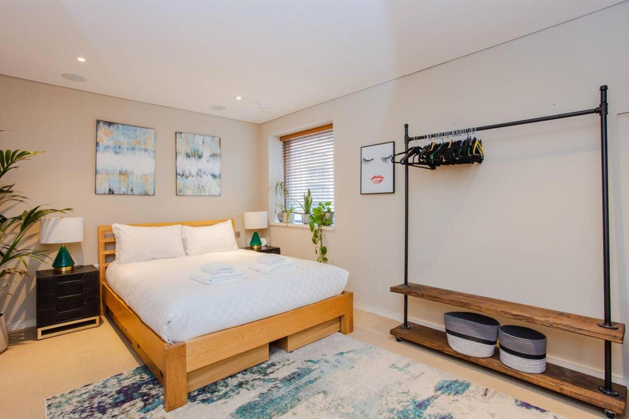 Modern 3 Bedroom Apartment In Paddington Λονδίνο Εξωτερικό φωτογραφία