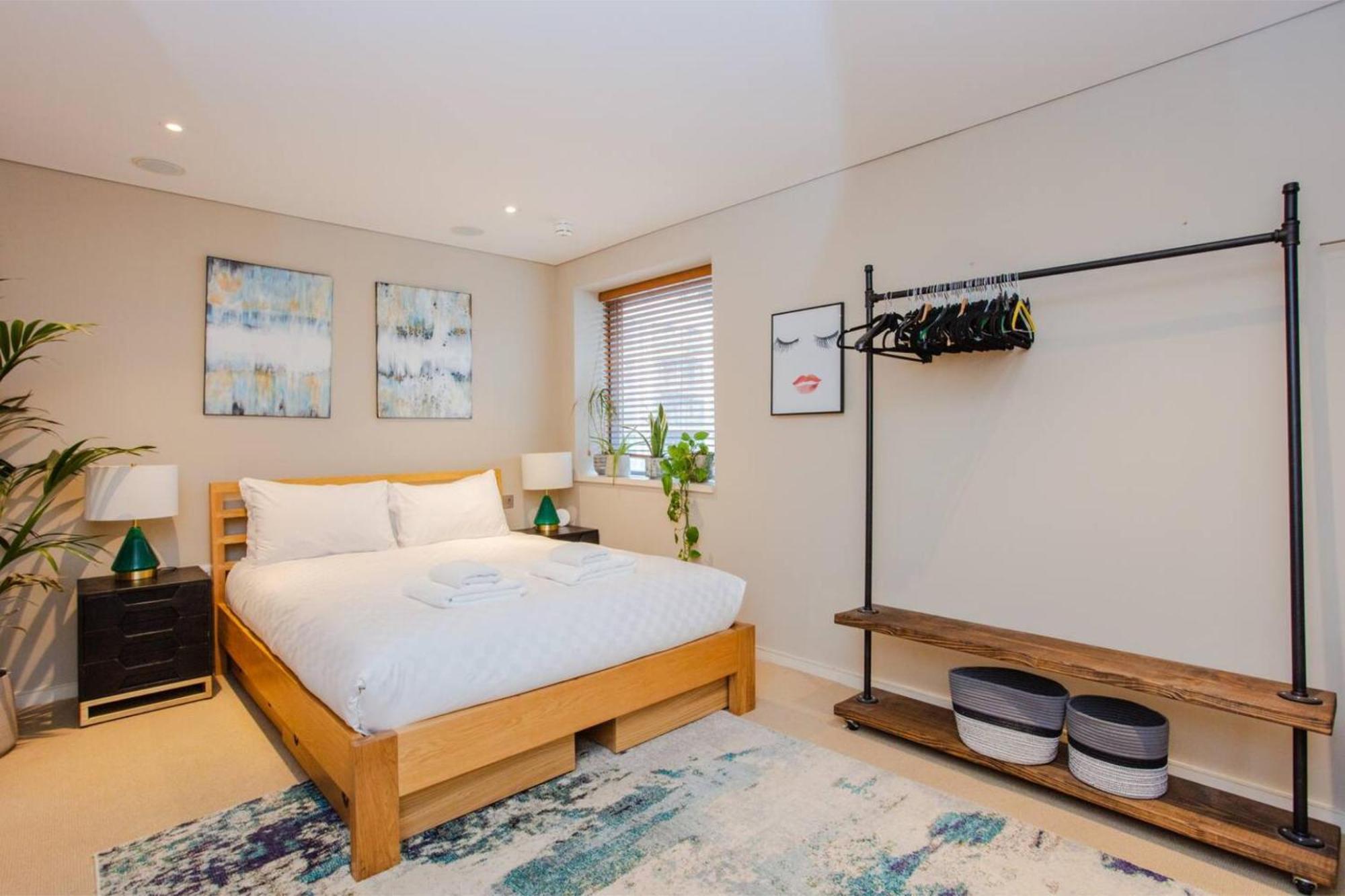 Modern 3 Bedroom Apartment In Paddington Λονδίνο Εξωτερικό φωτογραφία